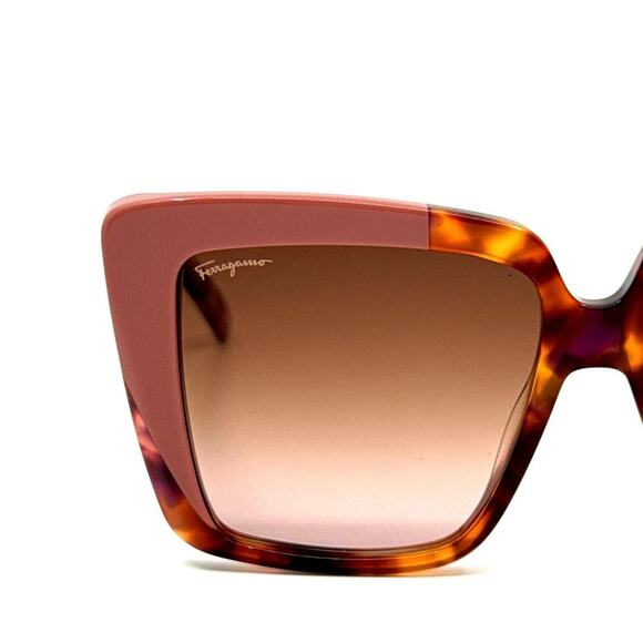 NEW!!! SALVATORE FERRAGAMO Sunglasses SF1060SN 641 Authentic main image 7
